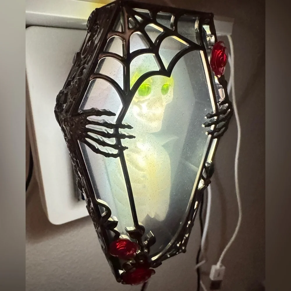 Bath & Body Works Wallflowers Fragrance Plug – Coffin Skeleton Gothic Rose